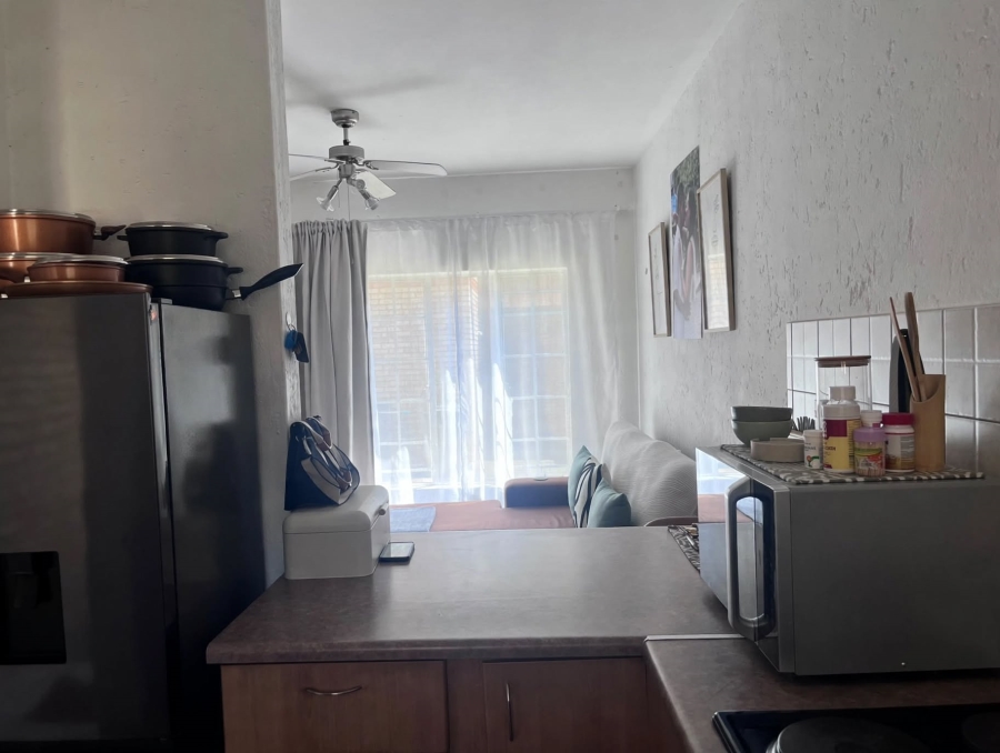 2 Bedroom Property for Sale in Waterval East North West